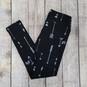 LuLaRoe Arrow Leggings